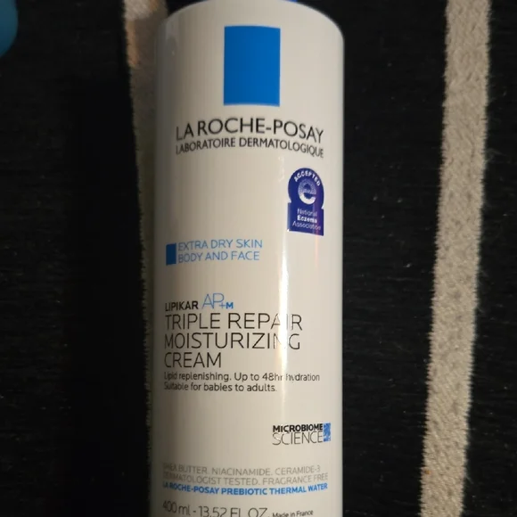 LaRovhe-Posay Lipikatlr Triple Rrpair Moizturizing Cream Face Body 13.52 Oz - Picture 1 of 4